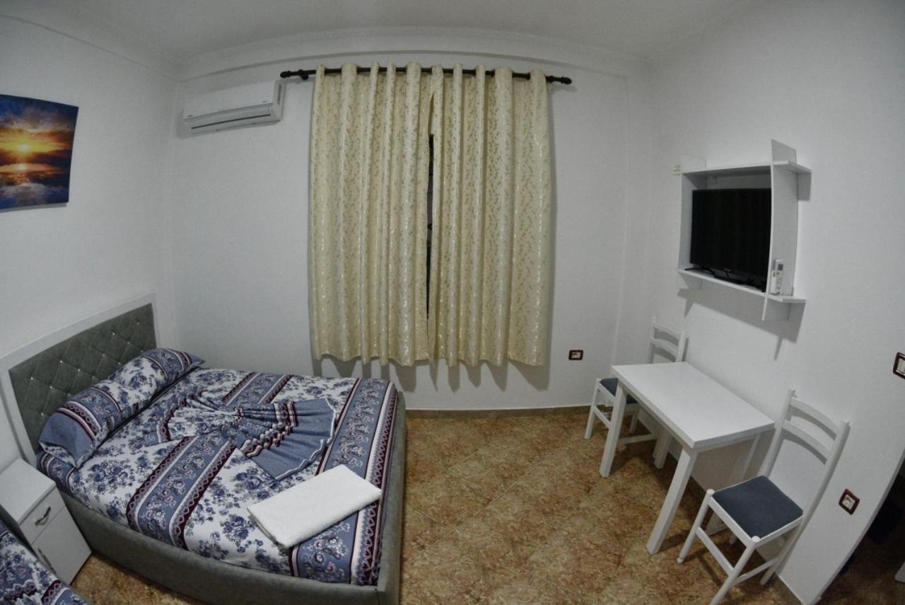 Hotel Reci Peshkopi Exteriör bild
