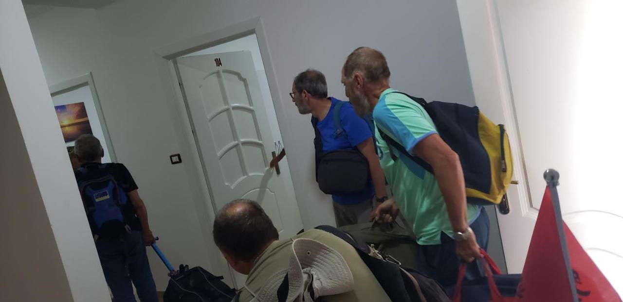 Hotel Reci Peshkopi Exteriör bild