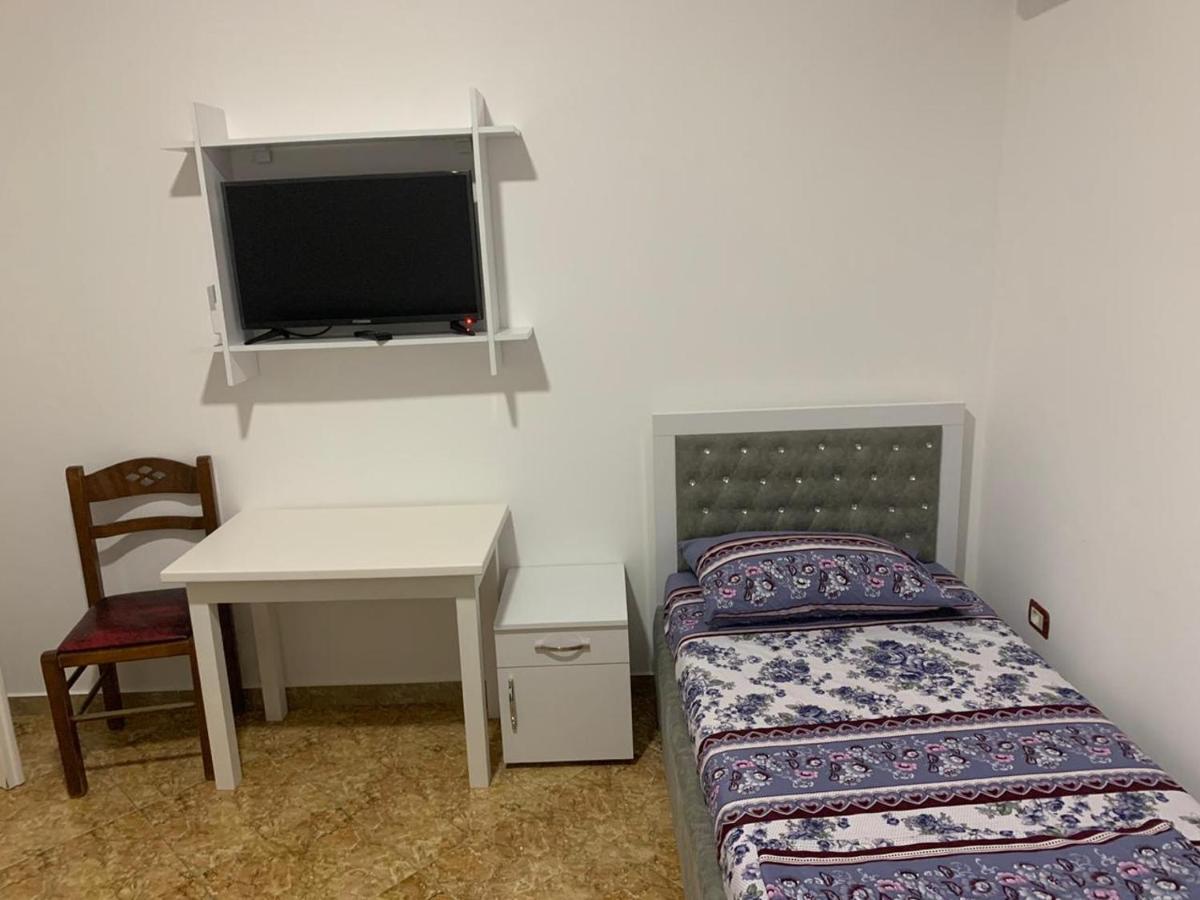 Hotel Reci Peshkopi Exteriör bild
